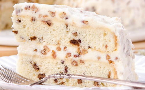 Vintage Butter Pecan Cake